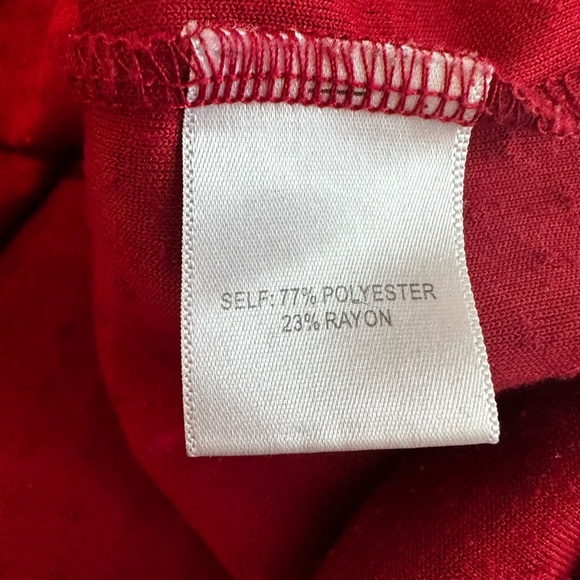 Rose & Olive Women’s Sz: L Red Cap Sleeve 3D Polka Dot Zip Back Loose Fit Top. - Picture 6 of 15